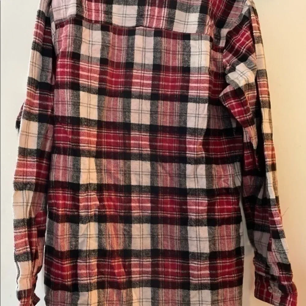 Men’s Dickies Flannel Sweater Size Medium Red, White, Pink & Black